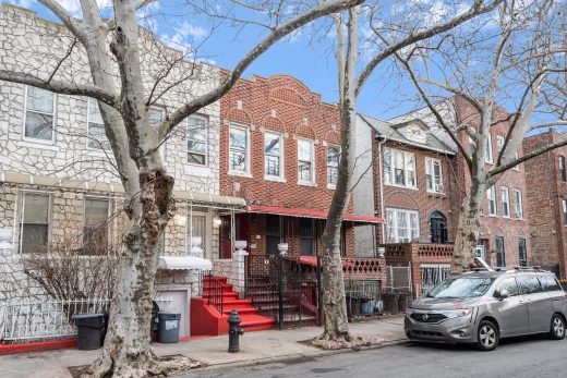 487 EAST 93RD STREET