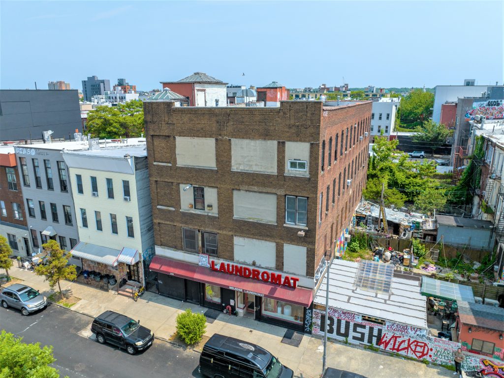 238 MELROSE STREET