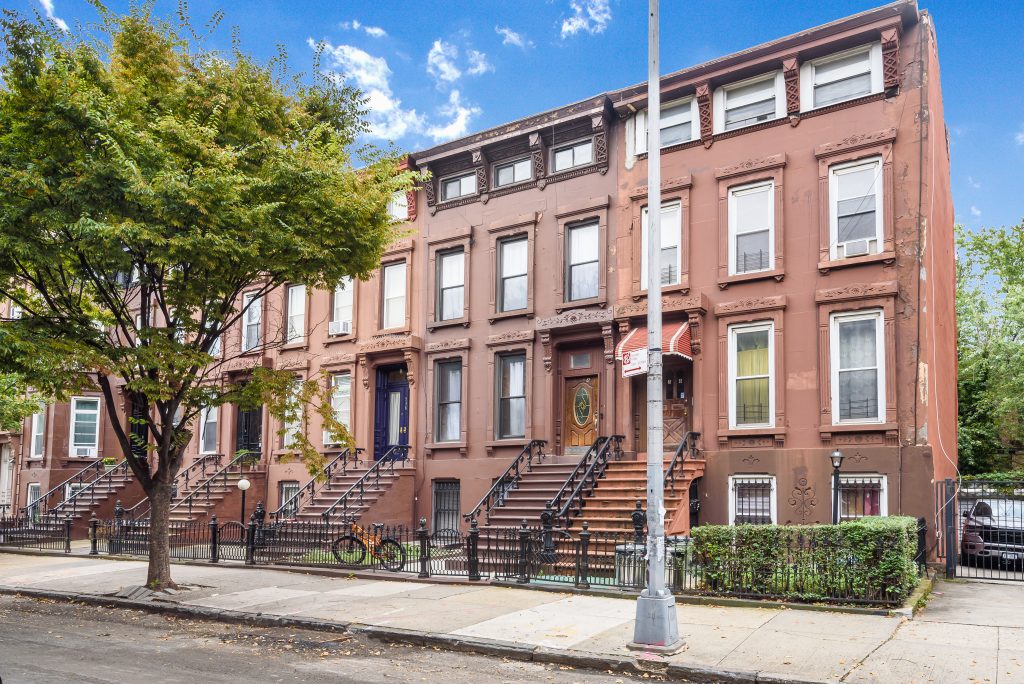 536 A MONROE STREET