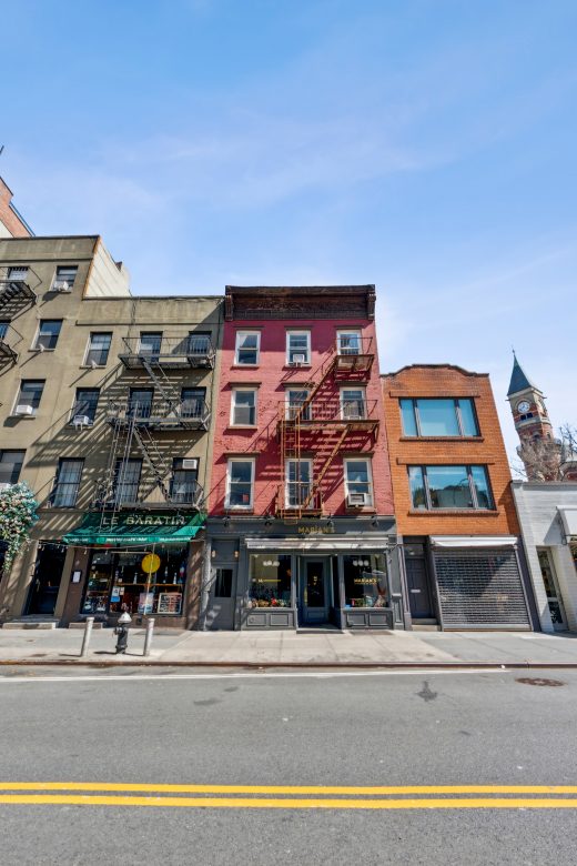 24 GREENWICH AVENUE