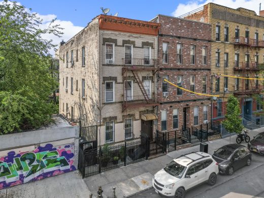 289 STANHOPE STREET